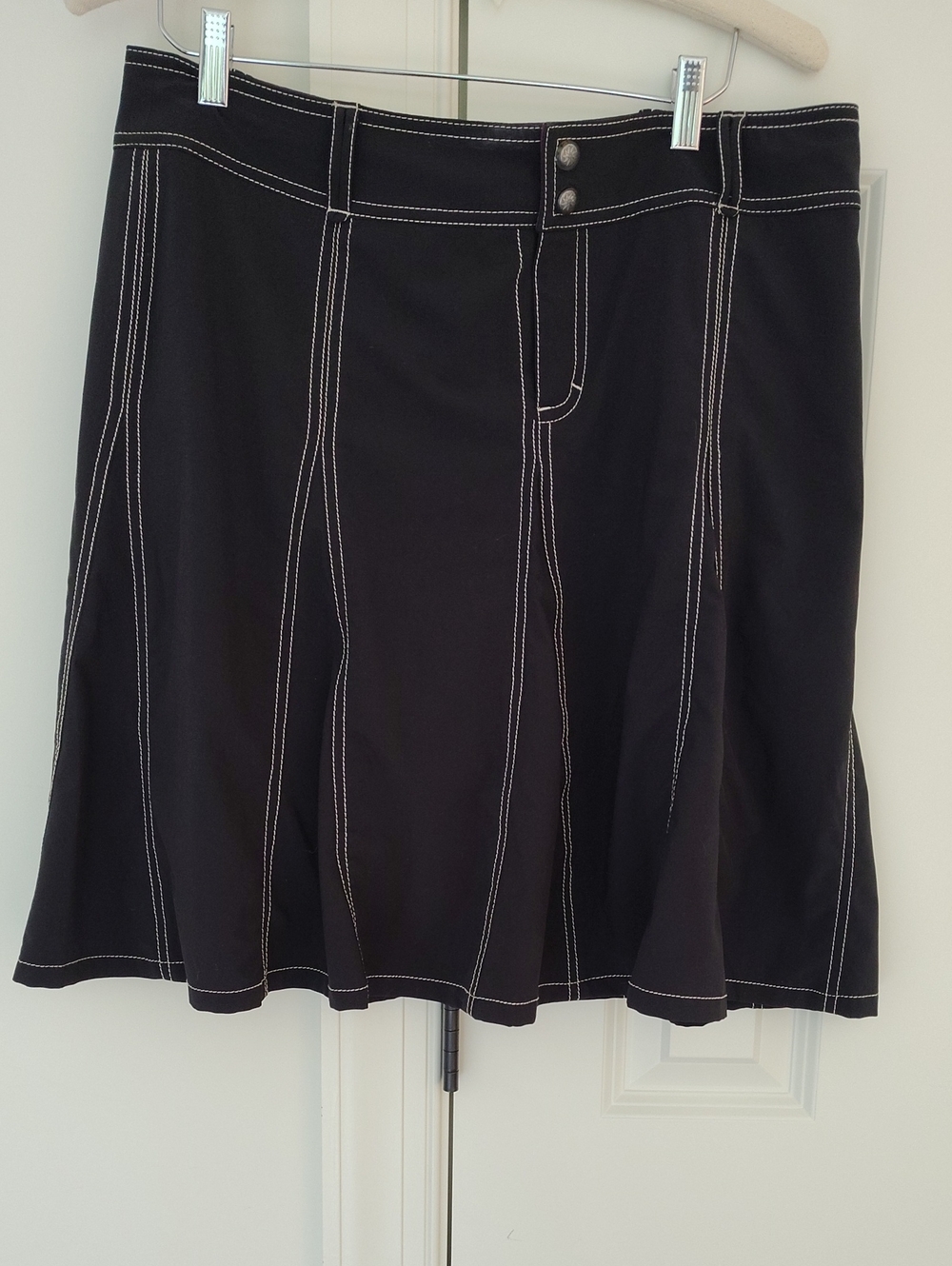 Athleta Whatever A Line Skort Black Contrast‎ Stitching Size 12